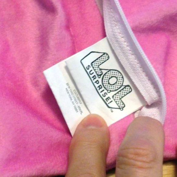 L.O.L. Surprise! Pillow Cover, MGA pink and black - Picture 4 of 6